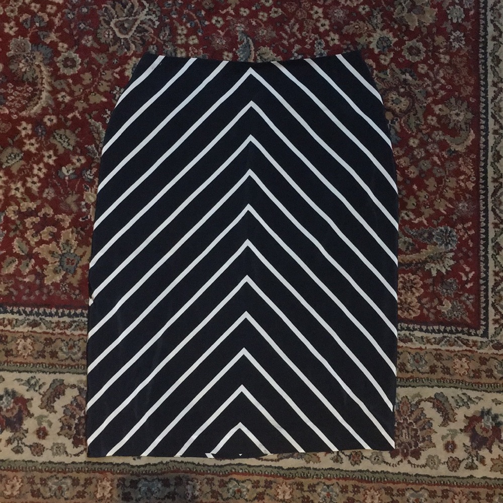 Brooks Brothers 100% Silk Pencil Skirt